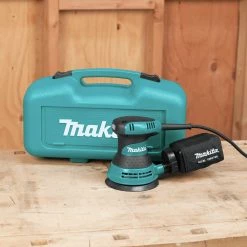 Factory Reconditioned Makita BO5030K-R 5 In. Random Orbit Sander Kit -RECONDITIONED PRODUCTS Store mktrbo5030k r b