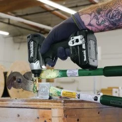 Factory Reconditioned Makita CX200RB-R 18V LXT Lithium-Ion Sub-Compact Brushless Cordless 2-Pc. Combo Kit -RECONDITIONED PRODUCTS Store mktrcx200rb r l