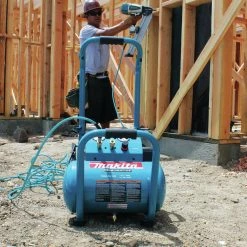 Factory Reconditioned Makita MAC5200-R 3 HP 5.2 Gallon Oil-Lube Wheelbarrow Air Compressor 30 Factory Reconditioned Makita MAC5200-R 3 HP 5.2 Gallon Oil-Lube Wheelbarrow Air Compressor -RECONDITIONED PRODUCTS Store mktrmac5200 r m