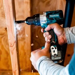 Factory Reconditioned Makita XPH07MB-R 18V LXT Lithium-Ion Brushless 1/2 In. Cordless Hammer Drill Driver Kit (4 Ah) -RECONDITIONED PRODUCTS Store mktrxph07mb r j
