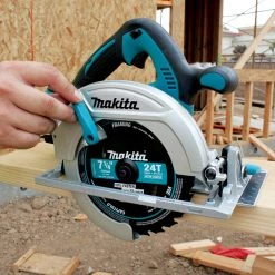 Factory Reconditioned Makita XSH01Z-R 18V X2 LXT Cordless Lithium-Ion 7-1/4 In. Circular Saw (Tool Only) 17 Factory Reconditioned Makita XSH01Z-R 18V X2 LXT Cordless Lithium-Ion 7-1/4 In. Circular Saw (Tool Only) -RECONDITIONED PRODUCTS Store mktrxsh01z r e
