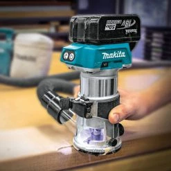 Factory Reconditioned Makita XTR01T7-R 18V LXT Lithium-Ion 1/4 In. Cordless Compact Router Kit (5 Ah) 12 Factory Reconditioned Makita XTR01T7-R 18V LXT Lithium-Ion 1/4 In. Cordless Compact Router Kit (5 Ah) -RECONDITIONED PRODUCTS Store mktrxtr01t7 r d